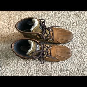 Ugg Adirondack water proof